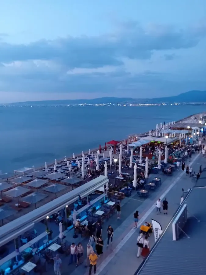 A Spectacular View Of The Thermaikos Apartment Peraia  Greece